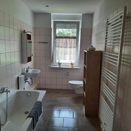 Affenhaus Treben